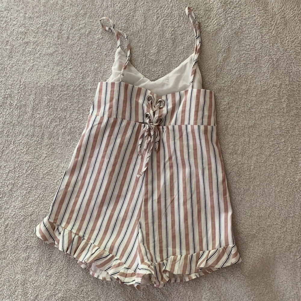🌸Princess Polly | Allure Romper - Picture 5 of 10